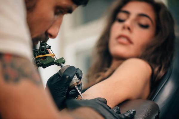 Safe and Effective Tattoo Removal Services: Restore Your Skin